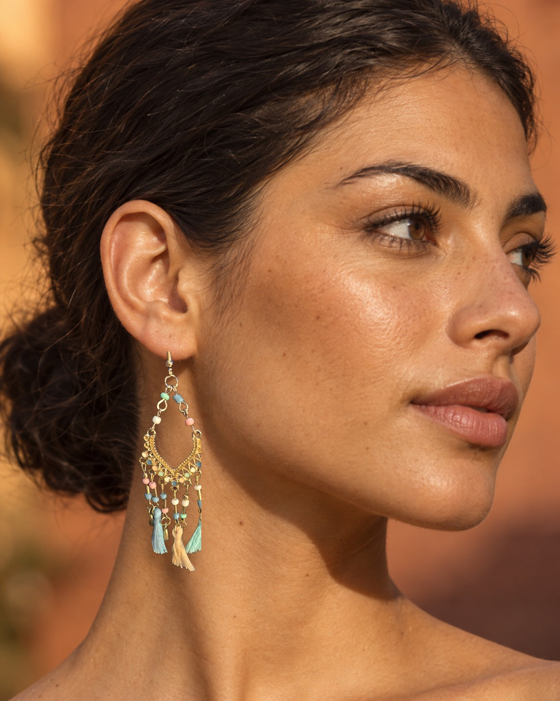 Boucles d'oreilles Inkao Dorées à franges turquoise — Photo 2