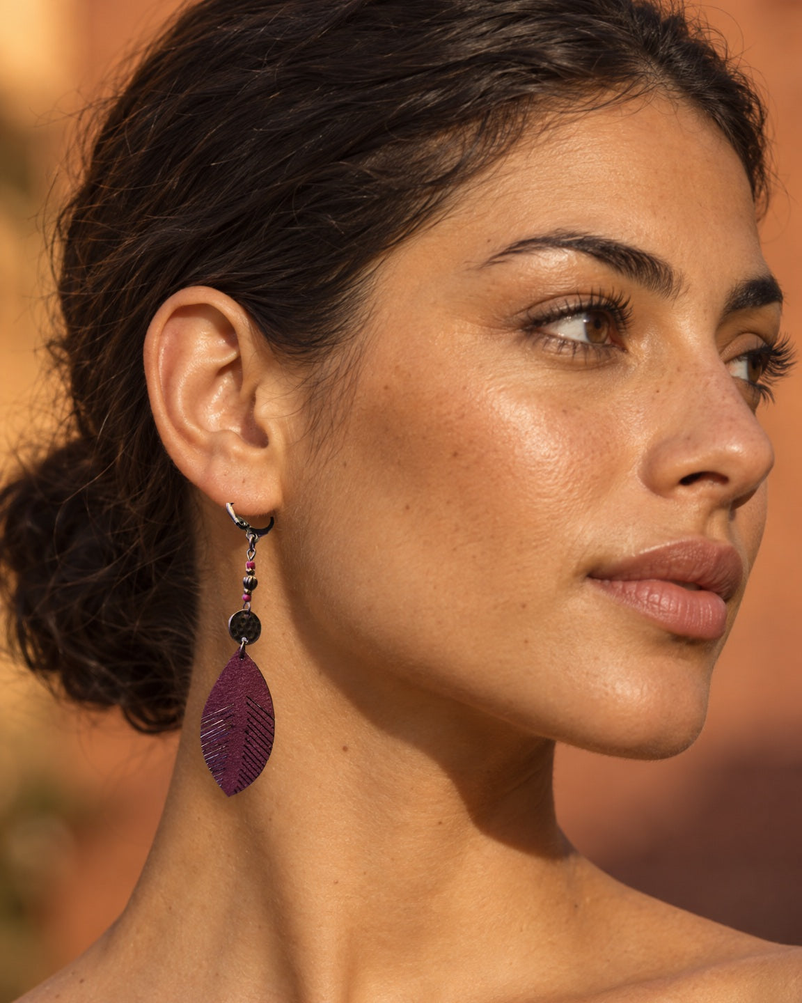 Boucles d'oreilles Inkao Feuilles bordeaux — Photo 2